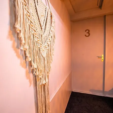 Bambu Sleep Boutique *