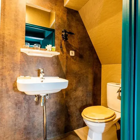 Bambu Kitchen & Bar - Restaurant Hotel *