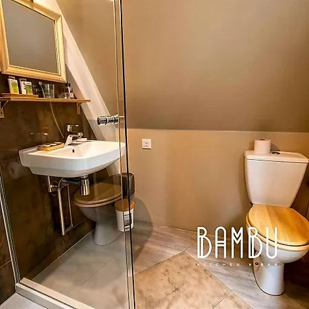 Bambu Kitchen & Bar - Restaurant Χάαρλεμ