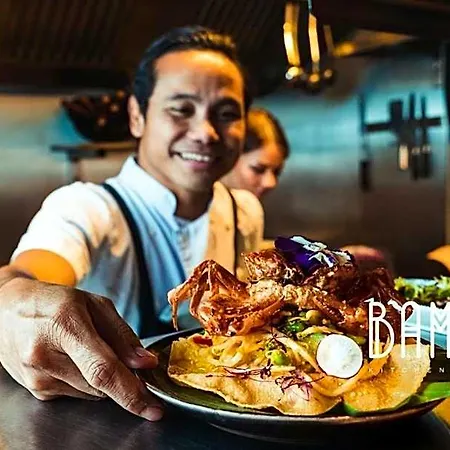 Bambu Kitchen & Bar - Restaurant * Χάαρλεμ