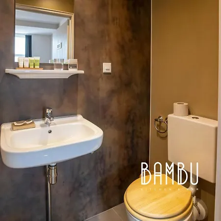 Bambu Kitchen & Bar - Restaurant Χάαρλεμ