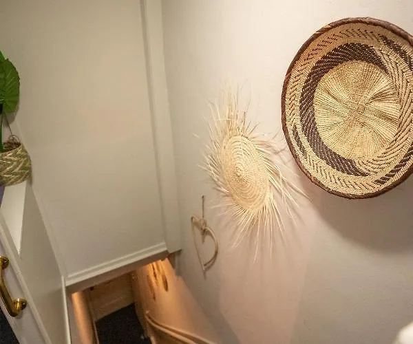 Bambu Sleep Boutique *