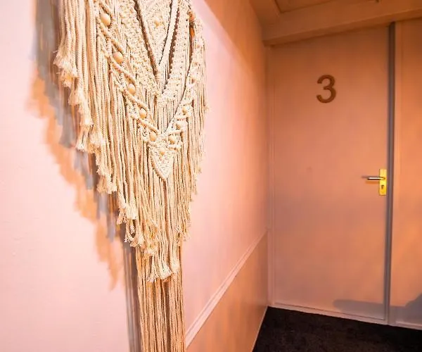 Bambu Sleep Boutique *